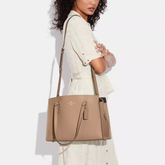 COACH TATUM Taupe Oxblood Pebbled Leather Handbag BNWT - AUTHENTICATED ◇ - Picture 1 of 14